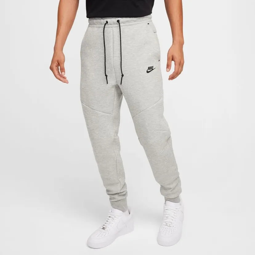 Nike tech pantalon noir et gris